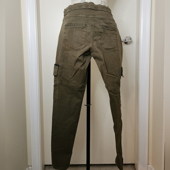 Zara green skinny cargo Khakis - Picture 3 of 12